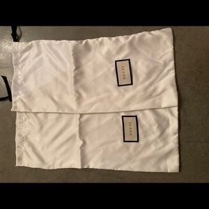 Gucci Shoes Dust Bags in White Satin/ Polyester Material. Standard Size. Unisex.